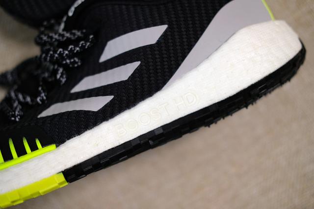 阿迪达斯pureboost dpr是什么鞋（阿迪达斯PulseBOOSTHD）(10)