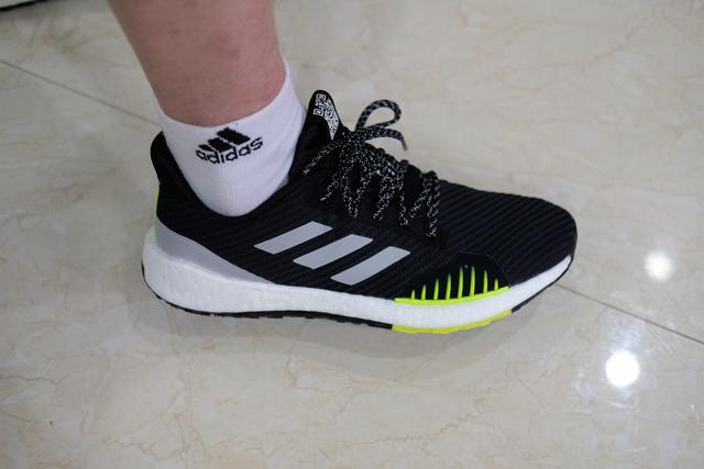 阿迪达斯pureboost dpr是什么鞋（阿迪达斯PulseBOOSTHD）(15)