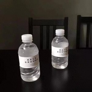 ​朋友圈背景图丨天冷了 多穿件衣服