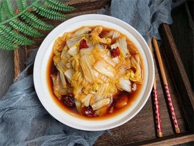 ​做法简单的醋溜白菜，酸甜辣香，营养丰富，开胃爽口