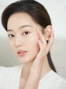 ​防晒霜什么牌子的效果好？夏天想不被晒黑还是得看它们