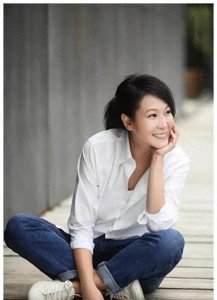 ​暗恋恩师，深爱黄磊。两次表白被拒，刘若英真情无处安放。