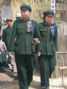 ​1948年，刘少奇和他的第六任妻子王光美结婚后，两人不离不弃21年