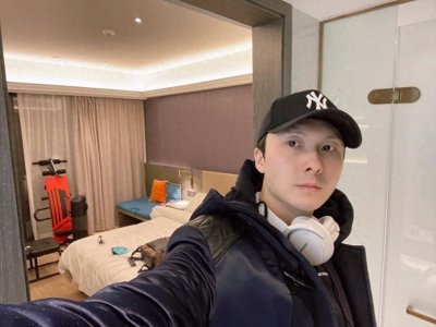 ​王浩信获妻子陈自瑶叮嘱多陪伴12岁女儿，罕见分享父女对话细节