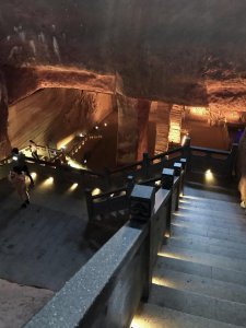 ​未解之谜之鲜为人知的龙游石窟