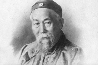 ​如何评价李鸿章，个人感觉他是个实干家啊～？