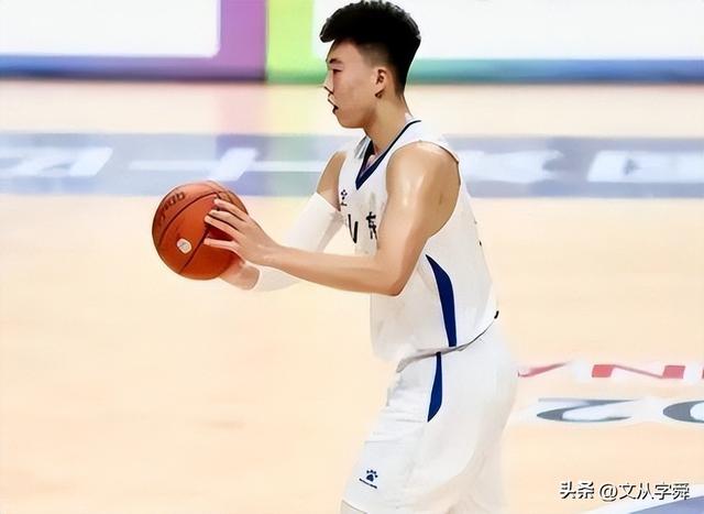 青岛双星男篮最新名单（青岛国信水产男篮再签一名超新星）(9)