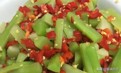 ​教你在家腌莴笋，简单几步就上桌，酸辣清脆，储存一周都不坏