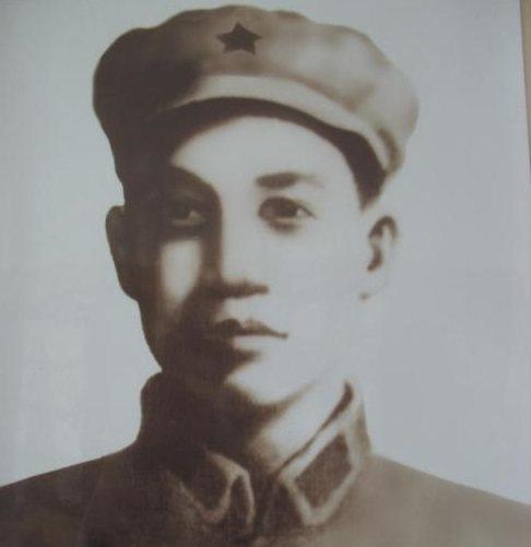 浴血凤翔峰：陈诚哀叹“无期徒刑”，樊崧甫惊呼“放弃内战”