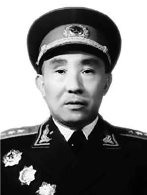 浴血凤翔峰：陈诚哀叹“无期徒刑”，樊崧甫惊呼“放弃内战”