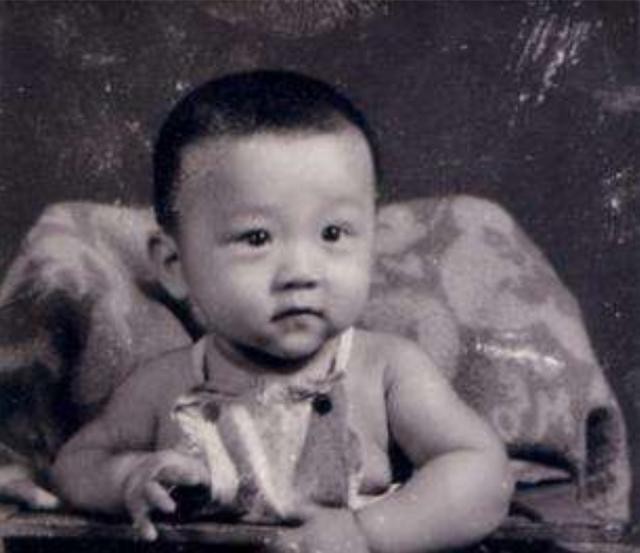 黄志忠个人资料（黄志忠抛弃13年糟糠妻）