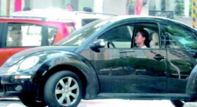 黄志忠个人资料（黄志忠抛弃13年糟糠妻）