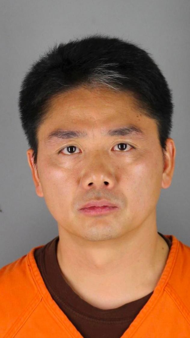 刘强东第一任妻子是谁（不知妻美刘强东的三段感情介绍）