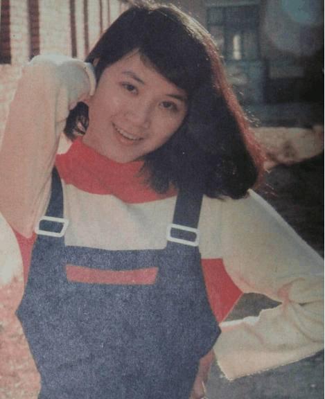 演员严晓频身高（不一样的八十年代影星严晓频）(1)