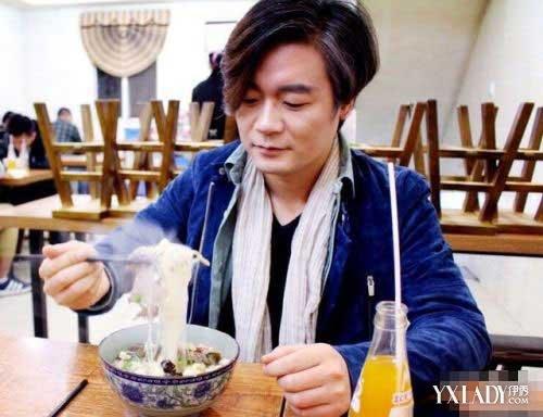 张嘉佳薛婧离婚，张嘉佳前妻,本文共（1081字）