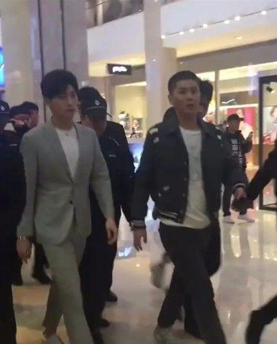 邢昭林不只会演戏，唱歌也很好听