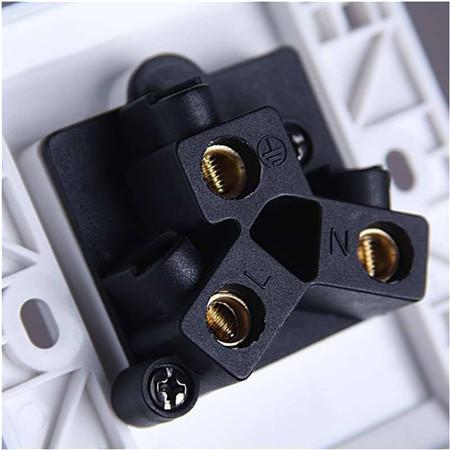 10a插座能承受多大功率(10a插座改16a需要改线路吗)