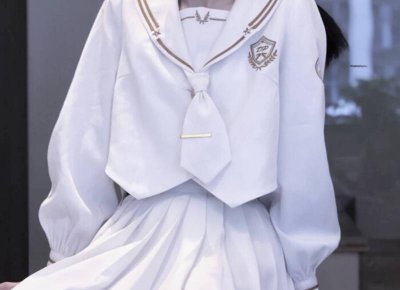 ​永远不要从别人的嘴里去认识另一个人！