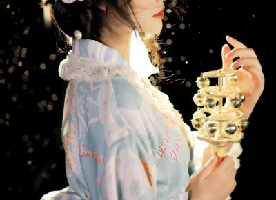 ​邪不压正许晴（许晴周韵哪一个更令你心动）