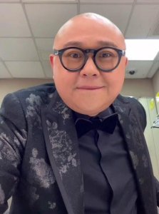 ​林盛斌：浑身才干一把靓声，DJ主持样样通，生4个孩子香港租豪宅