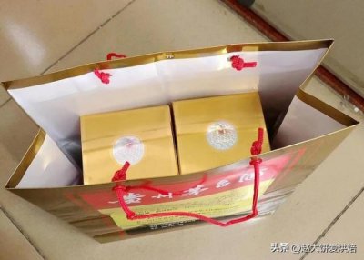 ​茅台酒的包装描述(1979年的茅台酒的包装)