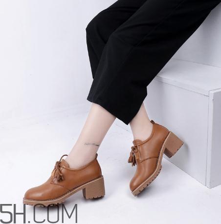 棕色皮鞋能改成黑色吗？棕色皮鞋怎么变成黑色？