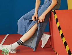 牛仔阔腿裤搭配什么鞋子？阔腿牛仔裤搭配什么鞋子好看？