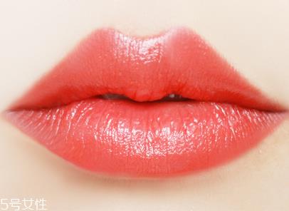 娇兰325和344哪个好看？直男最爱