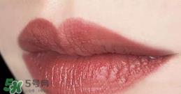 NARS唇膏笔试色 nars唇膏笔豆沙色试色