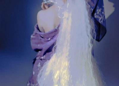 ​女孩子等一个人值得吗？ 女追男会有好结果吗？