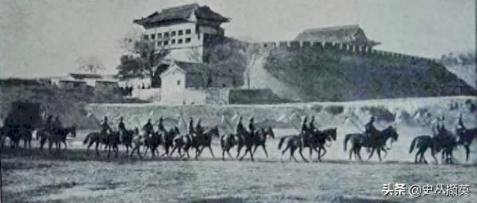 老北京广渠门的变迁图片:从1930年修缮完好,到1953年彻底消失